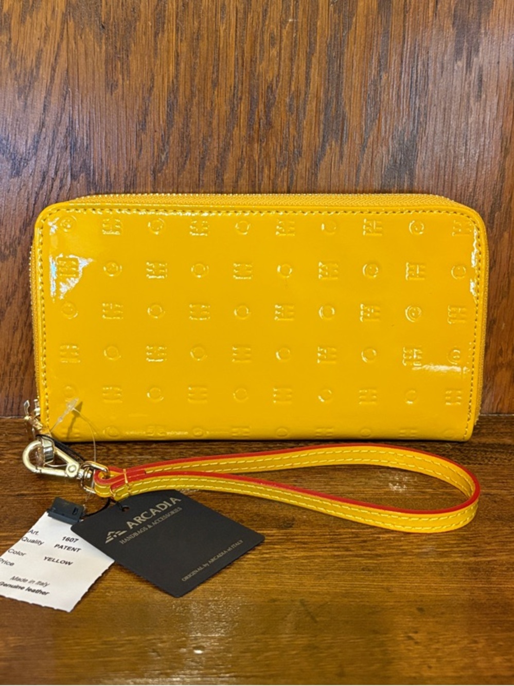 NWT-Arcadia-Zip Around Bifold Wallet-Embossed Patent Leather-Yellow-Italian 🇮🇹